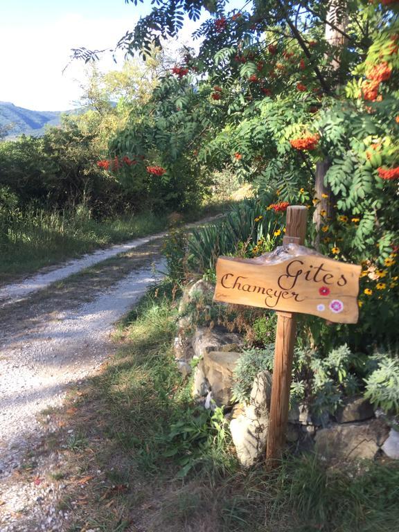 Gites Chameyer Rosans Екстер'єр фото